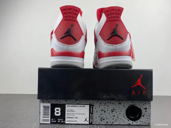 Red Jordan 4 Air DH6927-161 Cement 0630